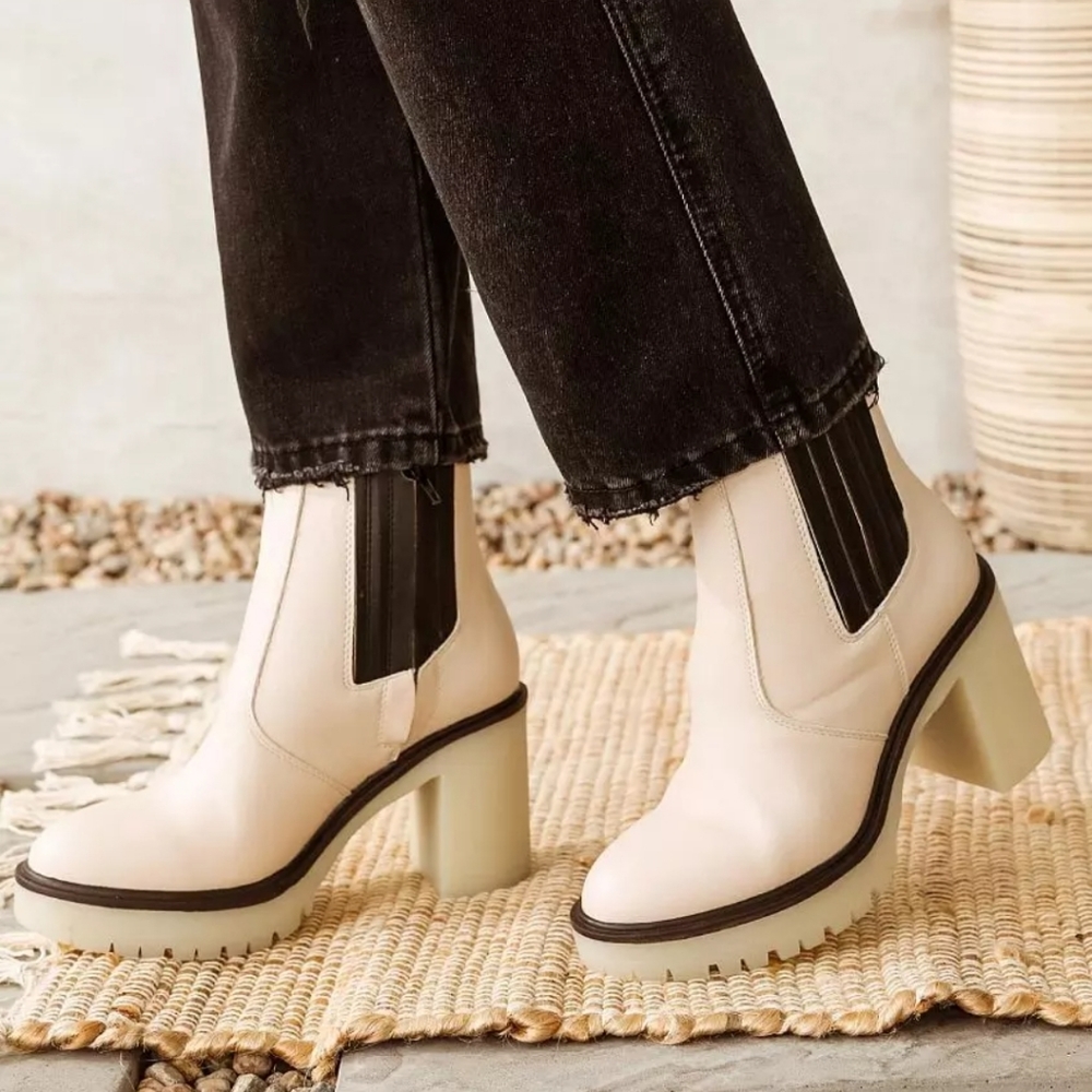 Anastasia Heeled Chelsea Ankle Boot OASIS SOCIETY size 10 - Picture 15 of 15